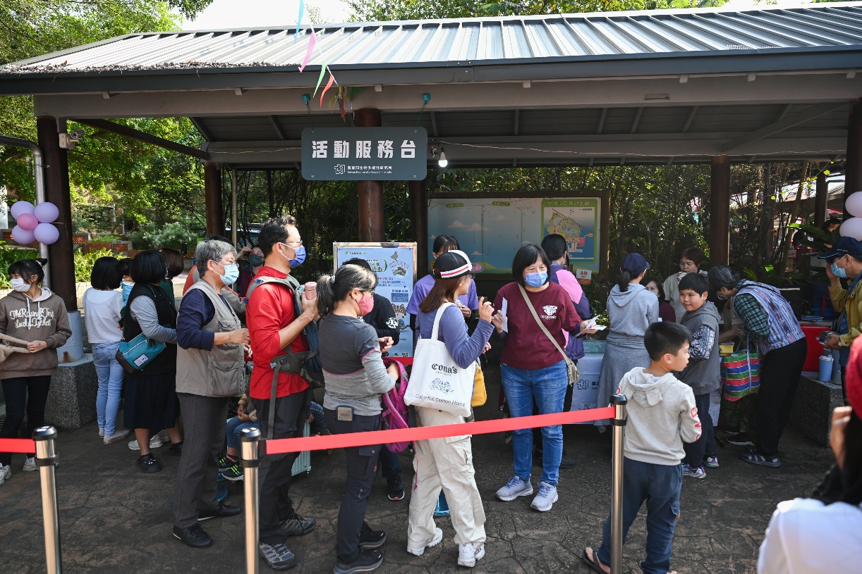 圖3、延續2024年友善市集推出早鳥好康活動,凡提前預約參加的民眾,即可獲得市集專屬抵用券 圖3、延續2024年友善市集推出早鳥好康活動,凡提前預約參加的民眾,即可獲得市集專屬抵用券